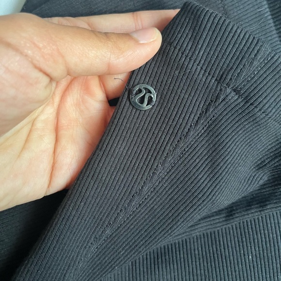 Lululemon dress!! In great condition. Super cute turtle neck dress ! 👗🖤 - Picture 2 of 5